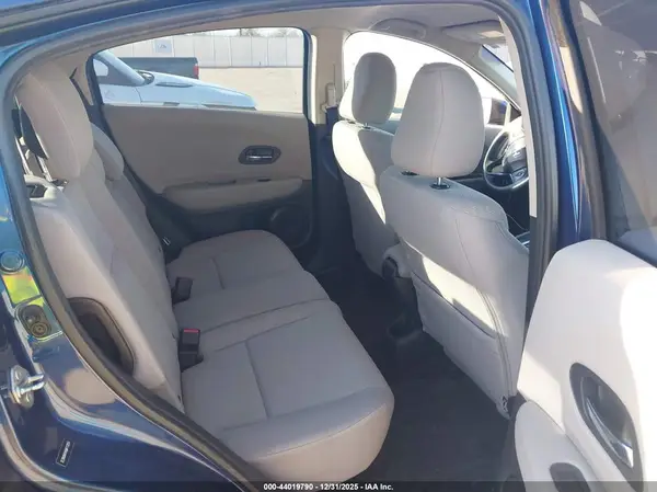 3CZRU5H34GM713251 2016 HONDA HR-V - Image 8