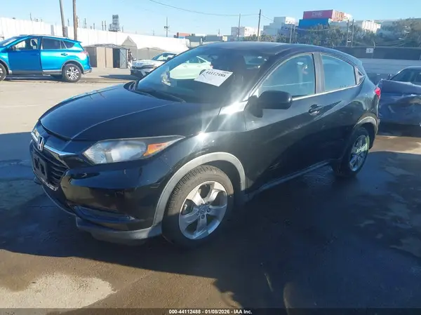 3CZRU5H34GM719972 2016 HONDA HR-V - Image 2