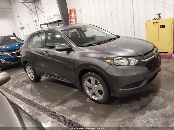 3CZRU5H34GM735248 2016 HONDA HR-V - Image 1