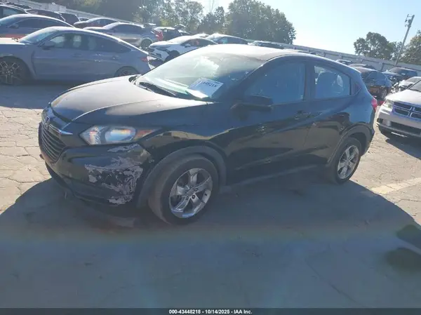 3CZRU5H34GM735525 2016 HONDA HR-V - Image 2