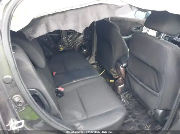 3CZRU5H34GM745746 2016 HONDA HR-V - Image 8