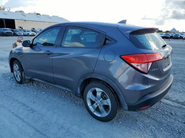 3CZRU5H34HM706740 2017 HONDA HR-V - Image 2