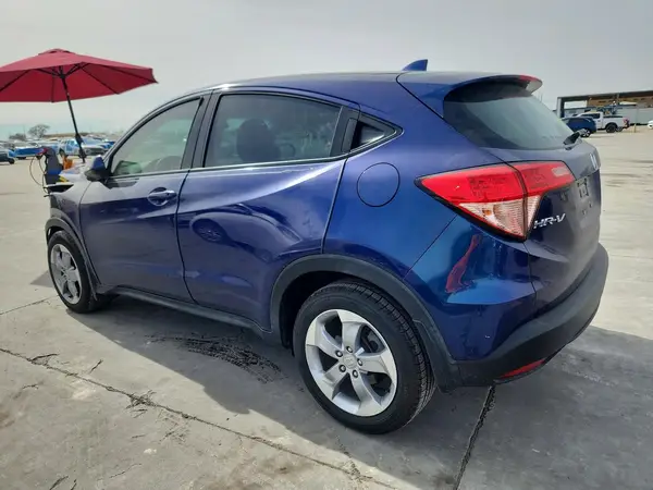 3CZRU5H34HM708133 2017 HONDA HR-V - Image 2