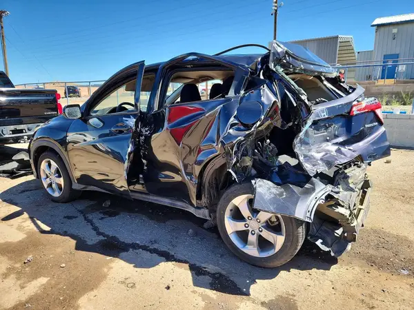 3CZRU5H34HM712117 2017 HONDA HR-V - Image 2