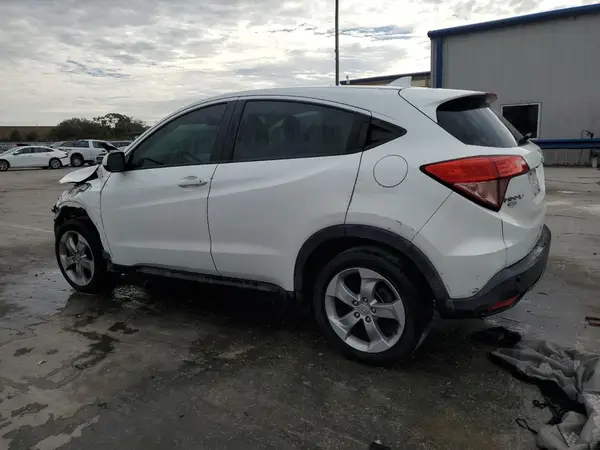 3CZRU5H34HM712134 2017 HONDA HR-V - Image 2