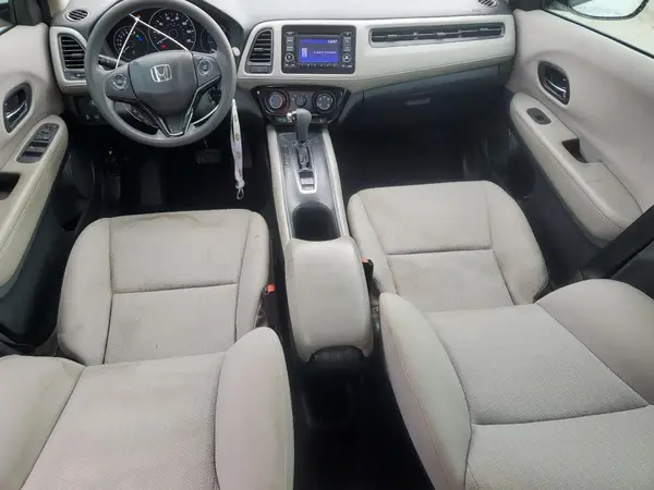 3CZRU5H34HM712134 2017 HONDA HR-V - Image 8