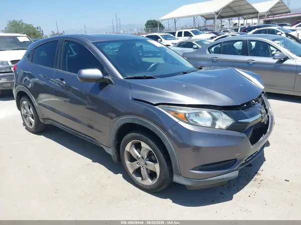 3CZRU5H34HM722419 2017 HONDA HR-V - Image 1