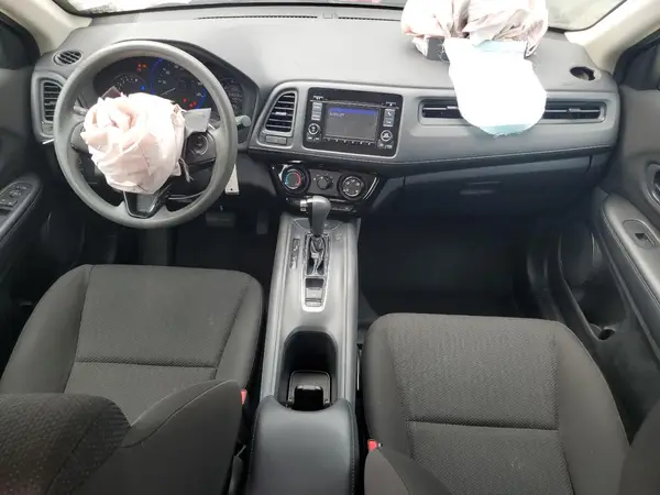 3CZRU5H34JG701929 2018 HONDA HR-V - Image 8