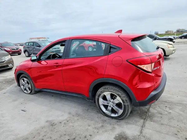 3CZRU5H34JG702675 2018 HONDA HR-V - Image 2