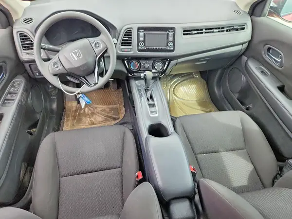 3CZRU5H34JG702675 2018 HONDA HR-V - Image 8