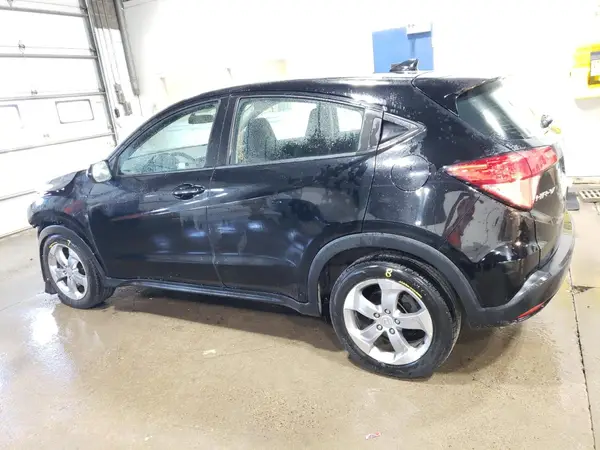 3CZRU5H34JG705236 2018 HONDA HR-V - Image 2