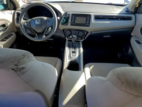 3CZRU5H34JM703634 2018 HONDA HR-V - Image 8