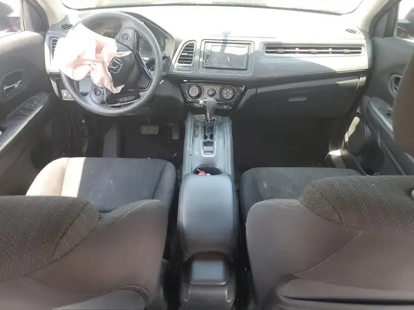 3CZRU5H34JM706338 2018 HONDA HR-V - Image 8