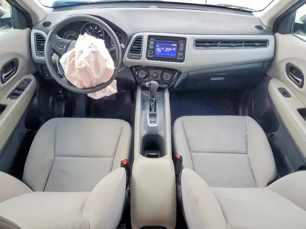 3CZRU5H34JM709224 2018 HONDA HR-V - Image 8