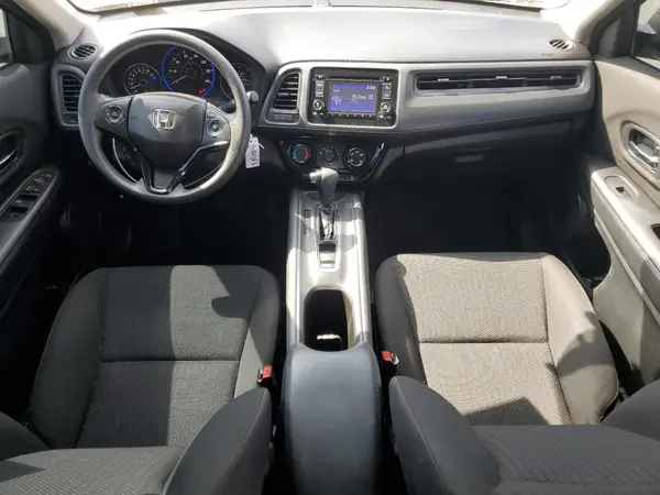 3CZRU5H34JM710633 2018 HONDA HR-V - Image 8