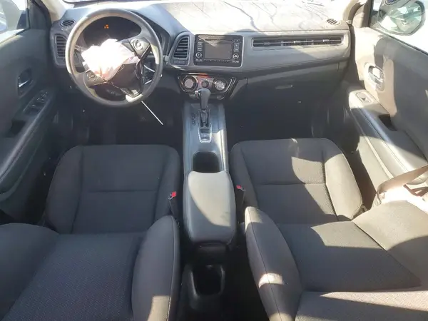 3CZRU5H34JM711085 2018 HONDA HR-V - Image 8