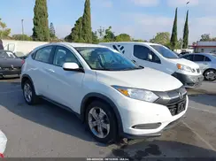 3CZRU5H34JM712690 2018 HONDA HR-V