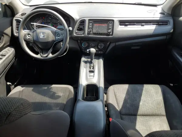 3CZRU5H34JM712737 2018 HONDA HR-V - Image 8