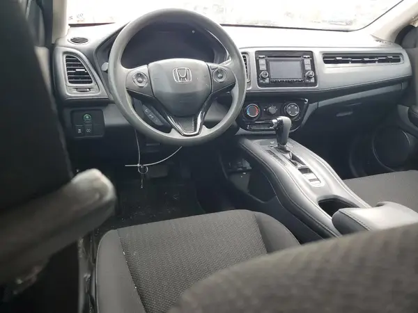 3CZRU5H34JM713760 2018 HONDA HR-V - Image 8