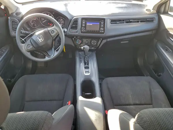 3CZRU5H34JM715427 2018 HONDA HR-V - Image 8