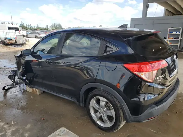 3CZRU5H34JM717890 2018 HONDA HR-V - Image 2