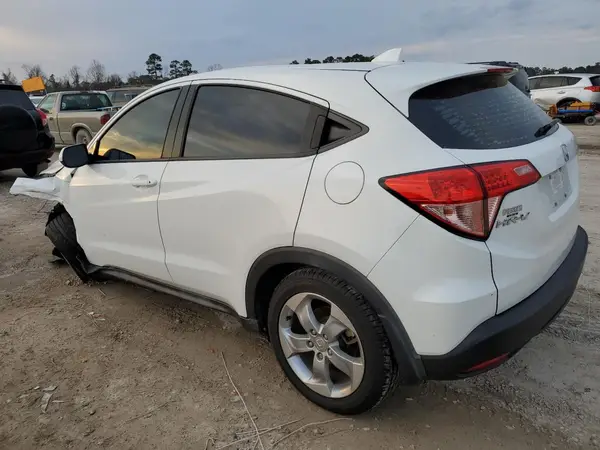 3CZRU5H34JM722801 2018 HONDA HR-V - Image 2