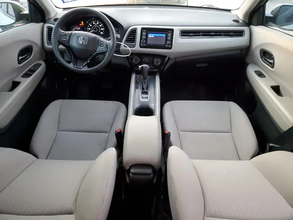 3CZRU5H34JM722801 2018 HONDA HR-V - Image 8