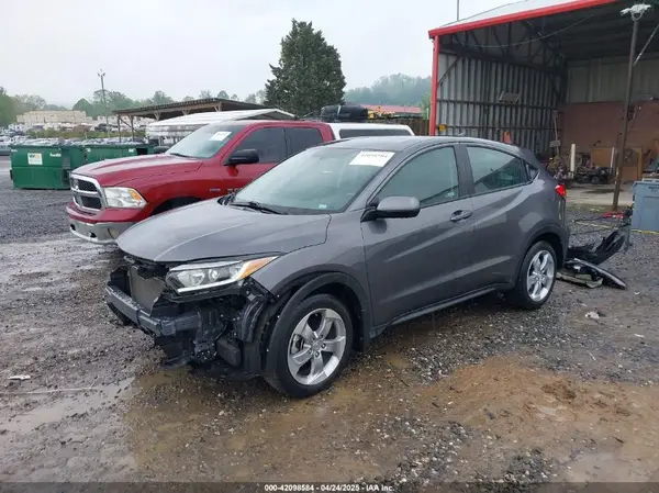 3CZRU5H34KG702631 2019 HONDA HR-V - Image 2