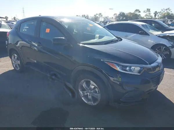 3CZRU5H34KG705383 2019 HONDA HR-V - Image 1