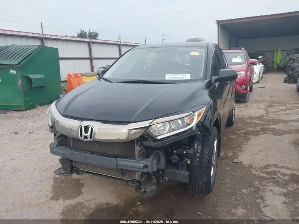3CZRU5H34KG711278 2019 HONDA HR-V - Image 2