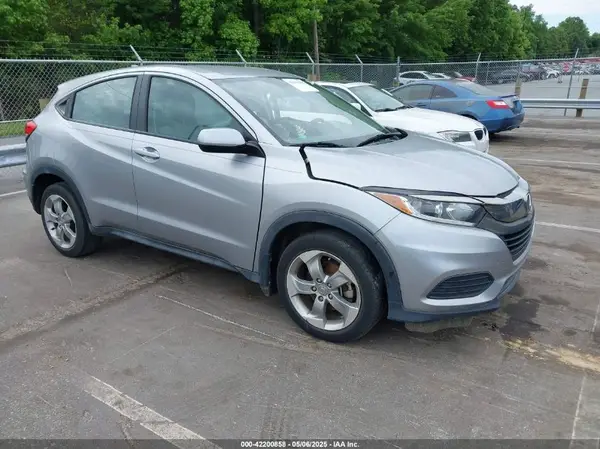 3CZRU5H34KG712351 2019 HONDA HR-V - Image 1