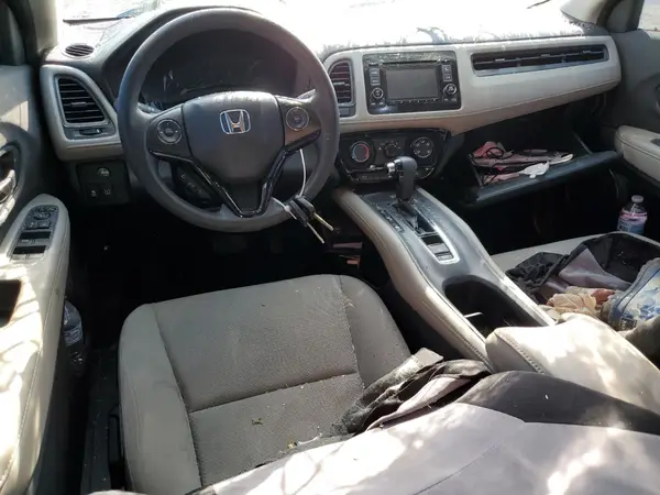 3CZRU5H34KG712950 2019 HONDA HR-V - Image 8