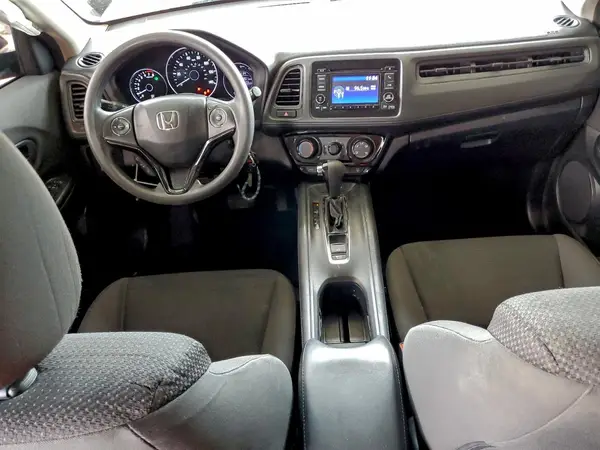 3CZRU5H34KM705658 2019 HONDA HR-V - Image 8