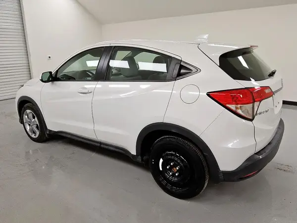 3CZRU5H34LM702695 2020 HONDA HR-V - Image 2