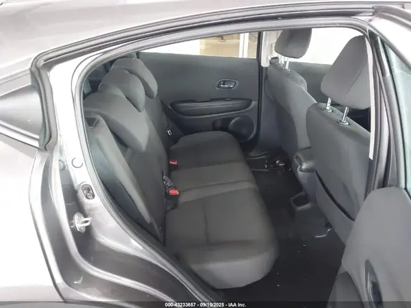 3CZRU5H34MM731552 2021 HONDA HR-V - Image 8