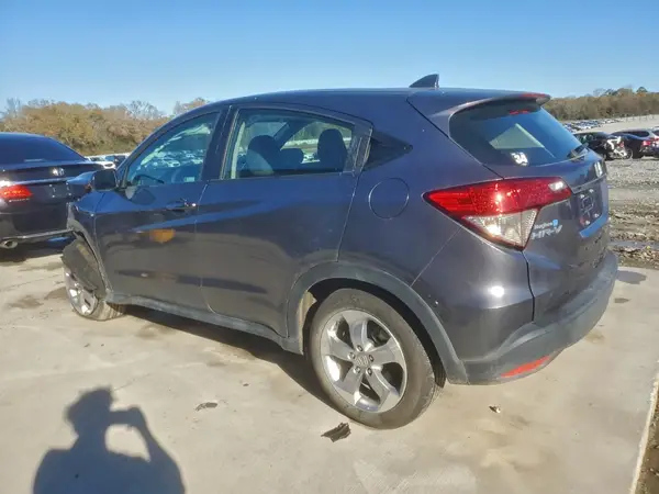 3CZRU5H34NM702828 2022 HONDA HR-V - Image 2