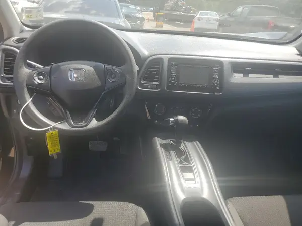 3CZRU5H34NM743900 2022 HONDA HR-V - Image 8