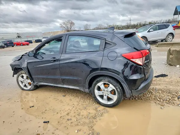 3CZRU5H35GM700105 2016 HONDA HR-V - Image 2