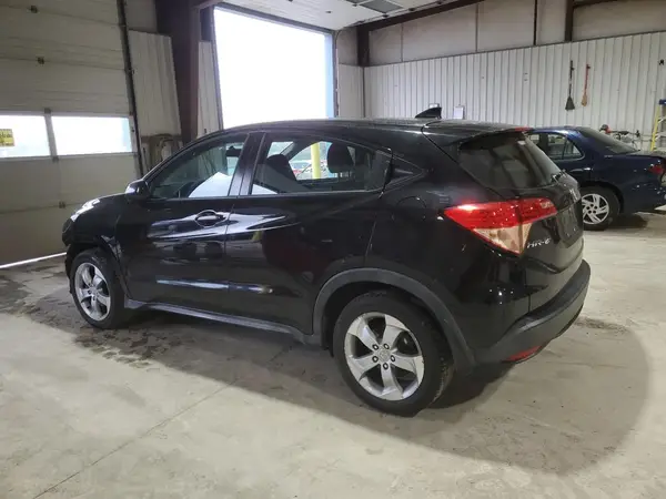 3CZRU5H35GM701058 2016 HONDA HR-V - Image 2