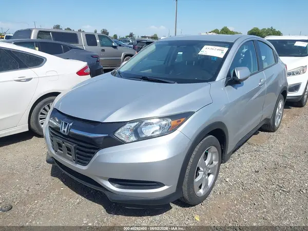 3CZRU5H35GM705854 2016 HONDA HR-V - Image 2