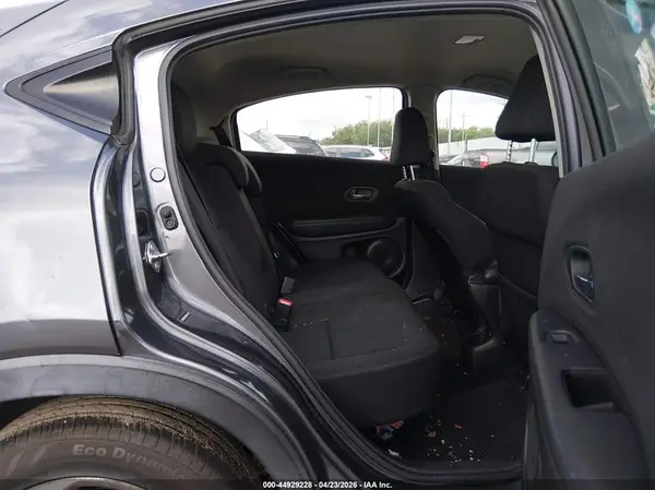 3CZRU5H35GM712156 2016 HONDA HR-V - Image 8