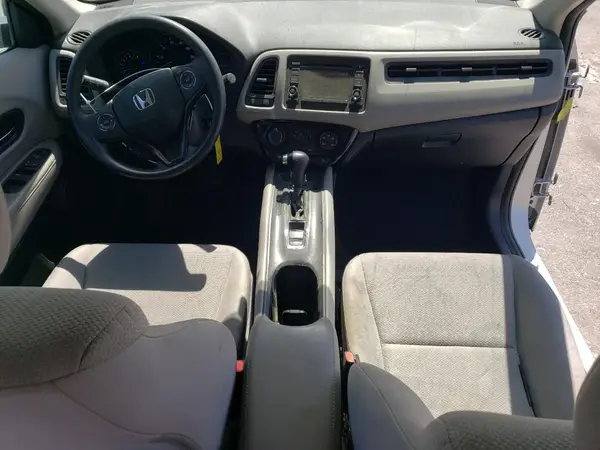3CZRU5H35GM715395 2016 HONDA HR-V - Image 8