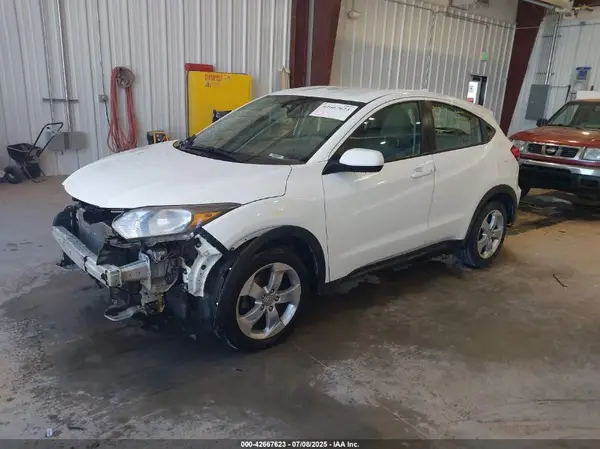3CZRU5H35GM727627 2016 HONDA HR-V - Image 2