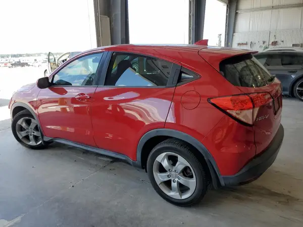 3CZRU5H35GM741902 2016 HONDA HR-V - Image 2