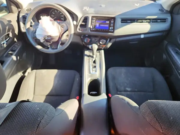 3CZRU5H35GM745724 2016 HONDA HR-V - Image 8