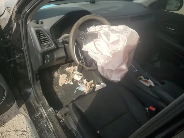 3CZRU5H35HG701061 2017 HONDA HR-V - Image 8