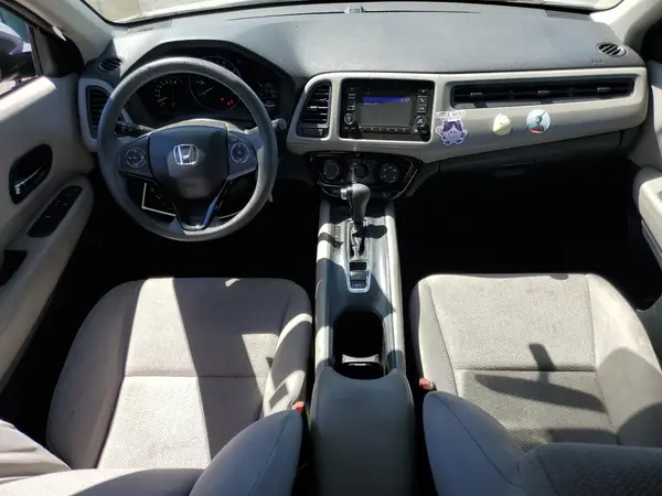 3CZRU5H35HG702288 2017 HONDA HR-V - Image 8