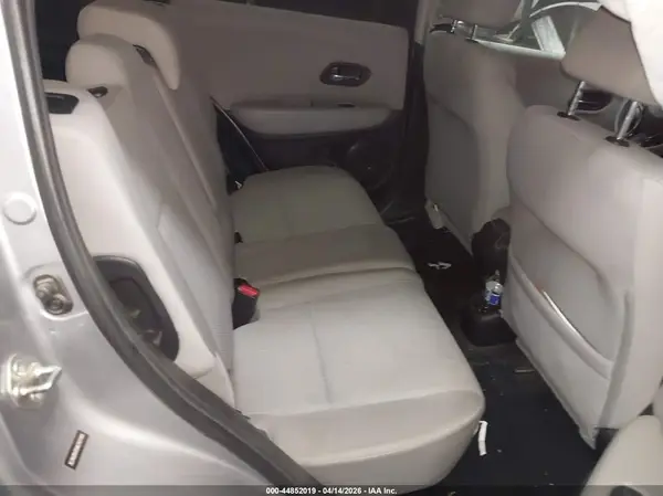 3CZRU5H35HG707765 2017 HONDA HR-V - Image 8