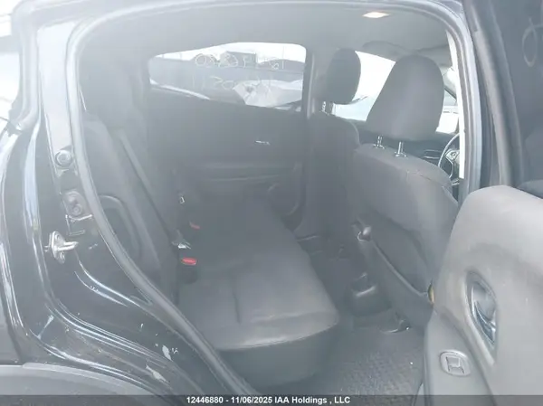 3CZRU5H35HM100511 2017 HONDA HR-V - Image 8