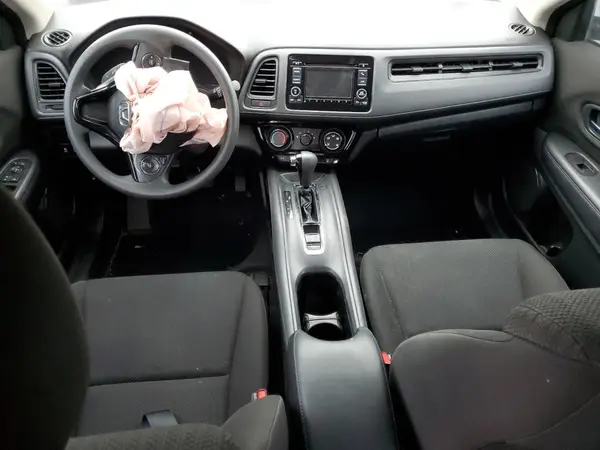 3CZRU5H35HM713082 2017 HONDA HR-V - Image 8